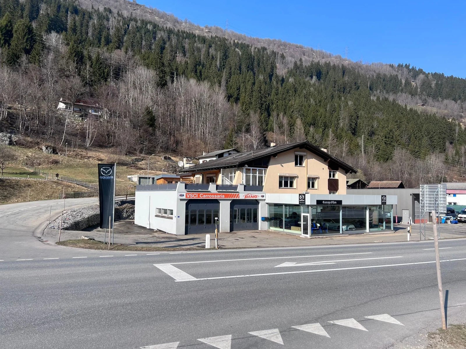 Garage Pino Aussenansicht