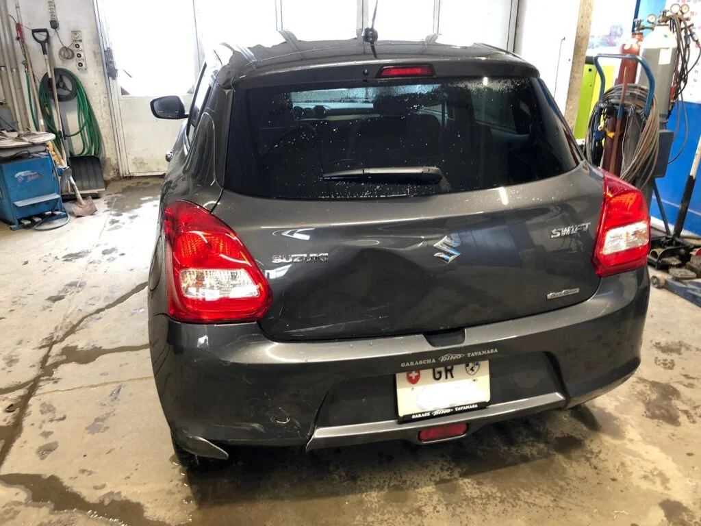 Heckschaden Reparatur Suzuki Swift 1