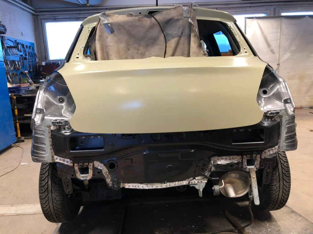 Heckschaden Reparatur Suzuki Swift 5