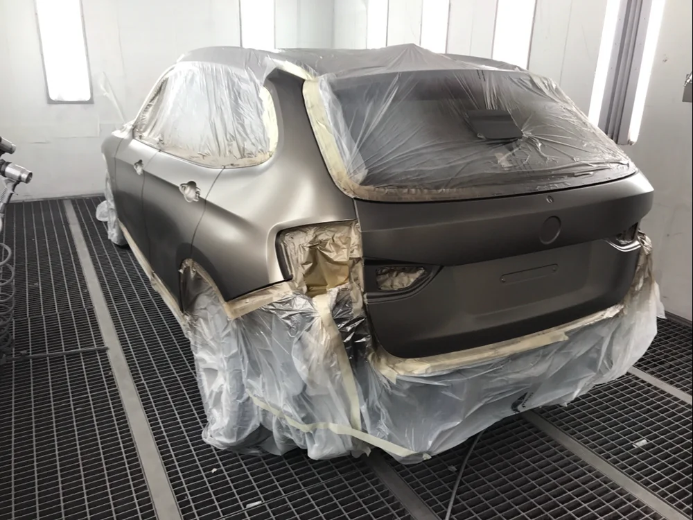 Lackierarbeit BMW 6